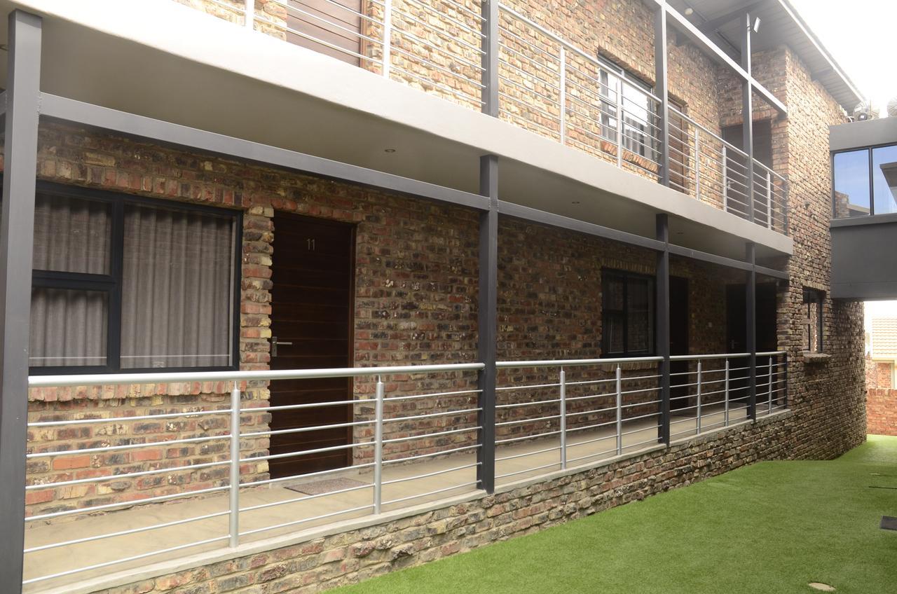 Tsessebe Guesthouse Bloemfontein Ngoại thất bức ảnh